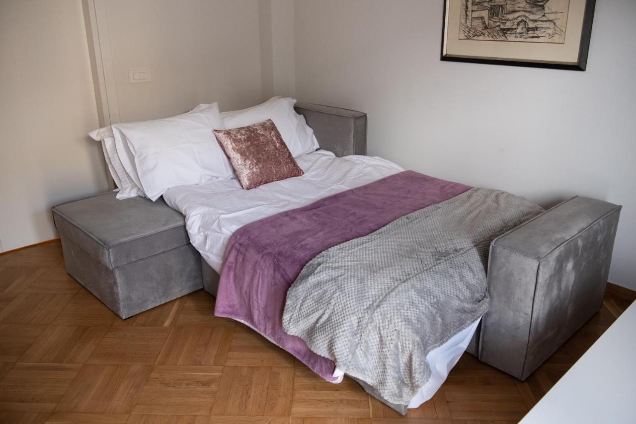 Katia Modern Apartment In เอเธนส์ ภายนอก รูปภาพ