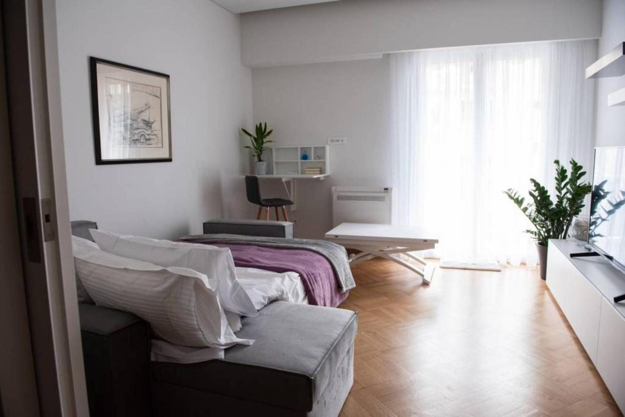 Katia Modern Apartment In เอเธนส์ ภายนอก รูปภาพ
